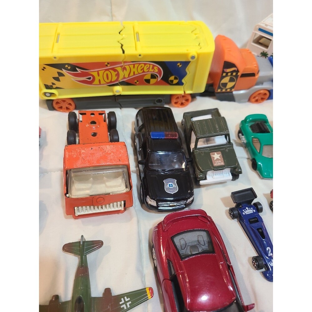 Assorted Car Lot - Picture 7 of 12
